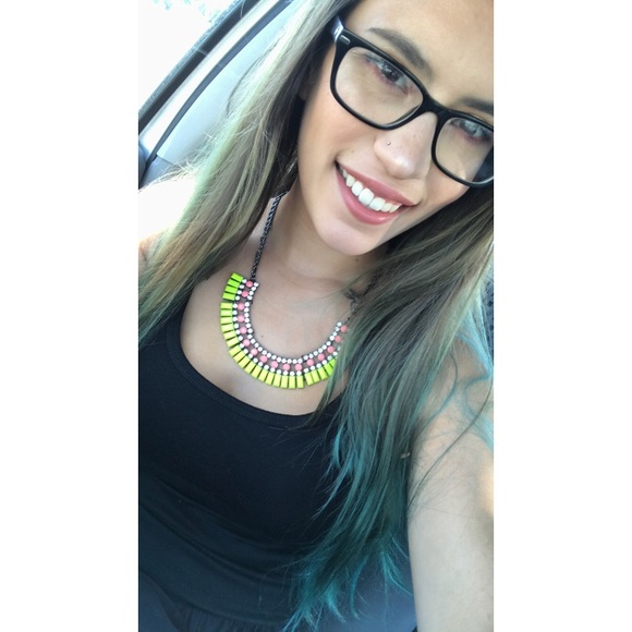 Meet Your Seller✌🏼️ - Picture 1 of 6